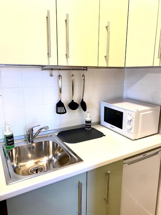 Monolocale Con Terrazzo Alle Porte Di Milano Bresso Kültér fotó